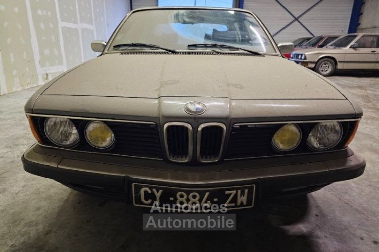 BMW Série 7 SERIE (E23) 728I 6 CYLINDRES BOITES AUTOMATIQUE - <small></small> 13.900 € <small>TTC</small> - #2