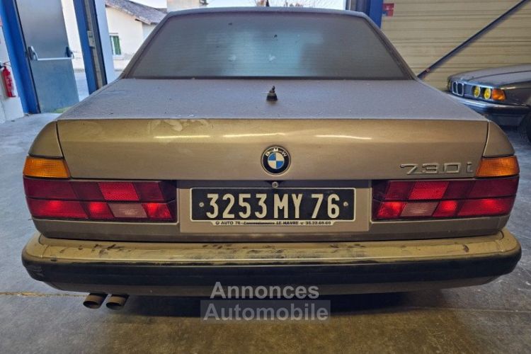 BMW Série 7 SERIE (E32) 730i 6 CYLINDRES BOITE MECANIQUE - <small></small> 13.900 € <small>TTC</small> - #6