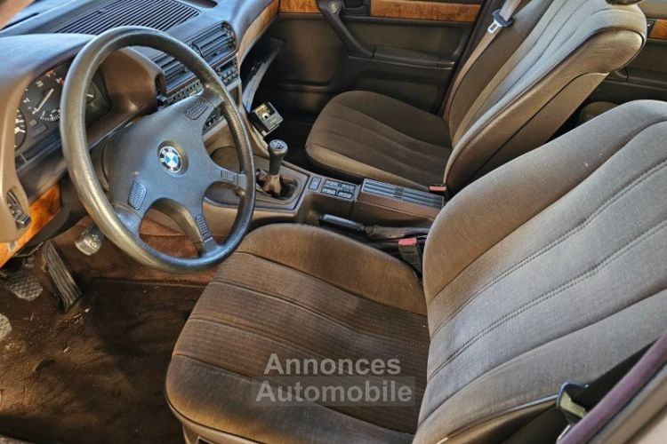 BMW Série 7 (E32) 730i 6 CYLINDRES BOITE MECANIQUE - <small></small> 13.900 € <small>TTC</small> - #9