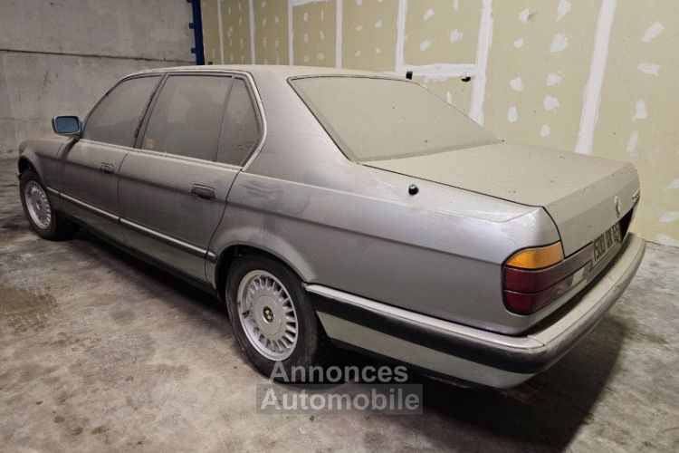 BMW Série 7 SERIE (E32) 735IL 6 CYLINDRES BOITE AUTOMATIQUE - <small></small> 9.900 € <small>TTC</small> - #5