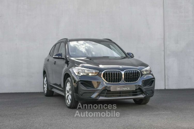 BMW X1 1.5 dA - PANO - LEDER - PDC - NAVI - LICHTE VRACHT - - <small></small> 22.990 € <small>TTC</small> - #3