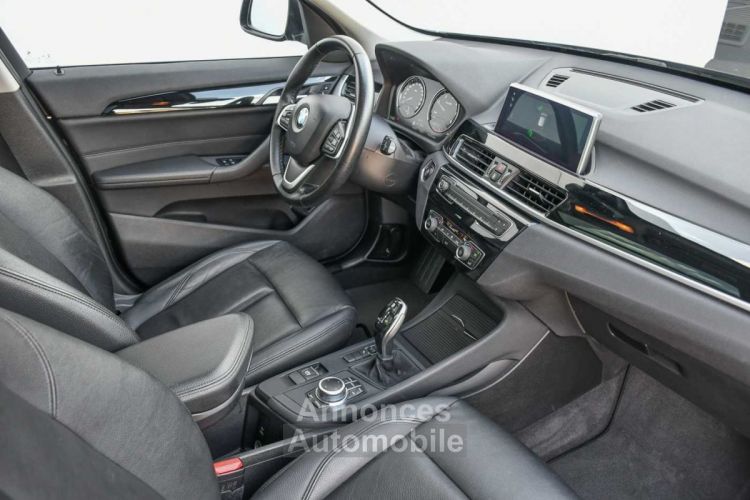 BMW X1 1.5 dA - PANO - LEDER - PDC - NAVI - LICHTE VRACHT - - <small></small> 22.990 € <small>TTC</small> - #15