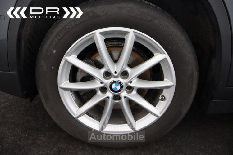 BMW X1 16d sDrive ADVANTAGE BUSINESS - NAVI LEDER TREKHAAK - <small></small> 17.995 € <small>TTC</small> - #35