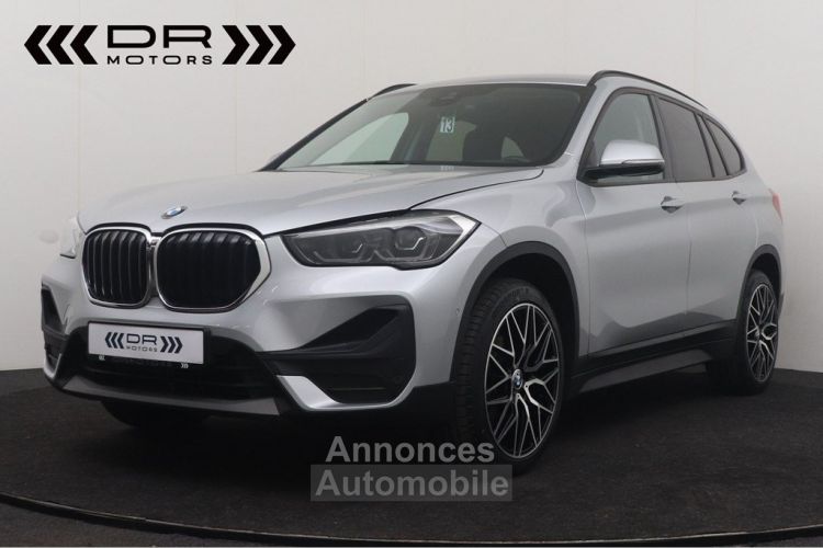 BMW X1 16dA sDrive ADVANTAGE BUSINESS - LED NAVI LEDER TREKHAAK - <small></small> 22.495 € <small>TTC</small> - #1