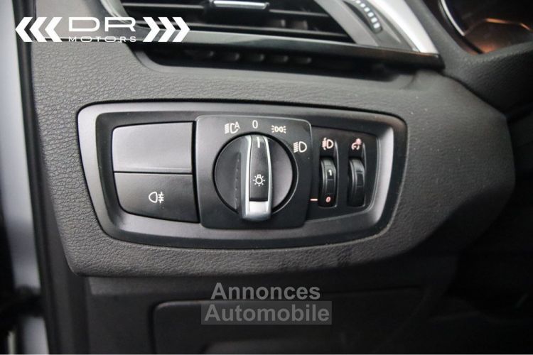 BMW X1 16dA sDrive ADVANTAGE BUSINESS - LED NAVI LEDER TREKHAAK - <small></small> 22.495 € <small>TTC</small> - #35