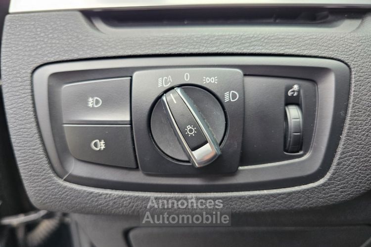 BMW X1 F48 sDrive 18d 150 BVA8 xLine - <small></small> 18.490 € <small>TTC</small> - #29