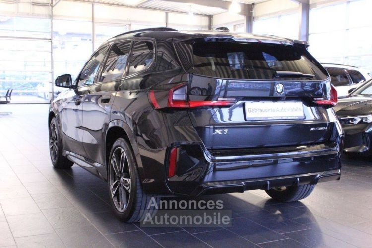 BMW X1 X120d xDrive M Sport LED/AHK/ACC/PANO/HUD/360° - <small></small> 48.990 € <small>TTC</small> - #2