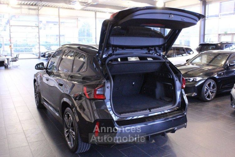 BMW X1 X120d xDrive M Sport LED/AHK/ACC/PANO/HUD/360° - <small></small> 48.990 € <small>TTC</small> - #4