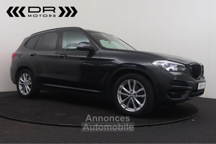 BMW X3 sDrive 18dA - TOPSTAAT NAVI LED PDC - <small></small> 26.995 € <small>TTC</small> - #2