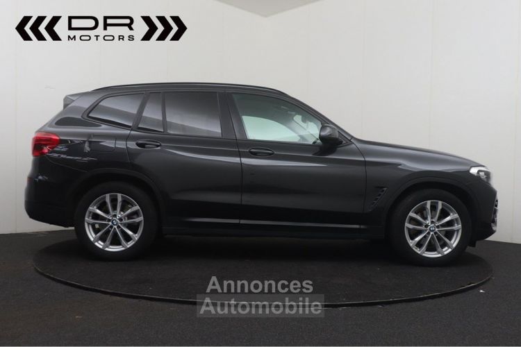 BMW X3 sDrive 18dA - TOPSTAAT NAVI LED PDC - <small></small> 26.995 € <small>TTC</small> - #9