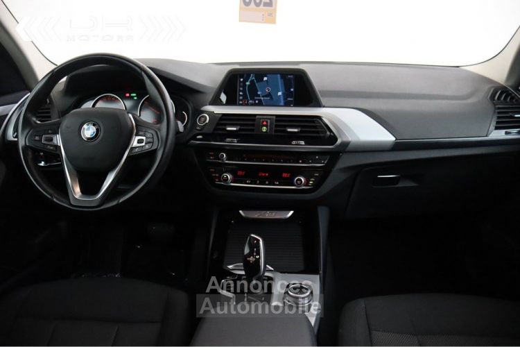 BMW X3 sDrive 18dA - TOPSTAAT NAVI LED PDC - <small></small> 26.995 € <small>TTC</small> - #16