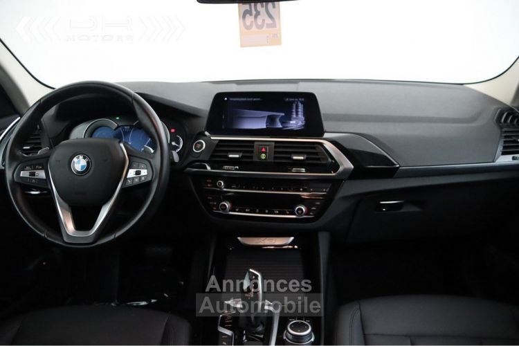 BMW X3 xDrive 30e ADVANTAGE - LEDER NAVI LED TREKHAAK - <small></small> 29.995 € <small>TTC</small> - #16