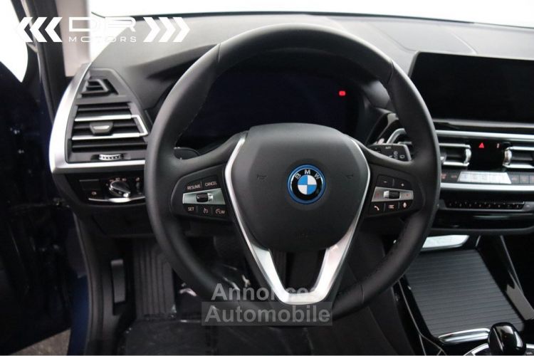 BMW X3 xDrive 30e FACELIFT - DAB NAVI 5.556km!!! - <small></small> 51.995 € <small>TTC</small> - #32