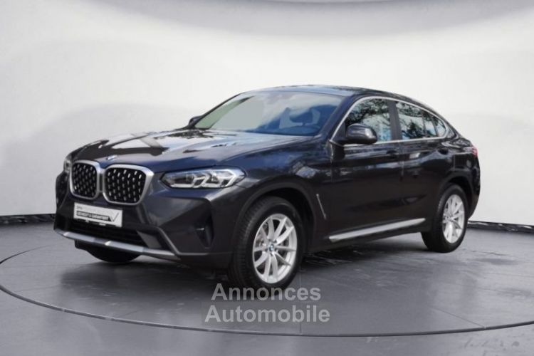 BMW X4 xDrive20i AT Navi Bluetooth PDC MP3 - <small></small> 46.720 € <small>TTC</small> - #1