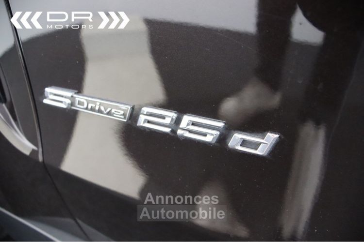 BMW X5 25dA sDrive - LEDER NAVI BTW AFTREKBAAR TREKHAAK - <small></small> 30.995 € <small>TTC</small> - #43