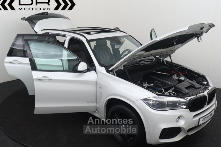 BMW X5 3.0dAs xDrive M PACK - PANODAK LED NAVI KEYLESS HiFi STANDVERWARMING - <small></small> 37.995 € <small>TTC</small> - #12