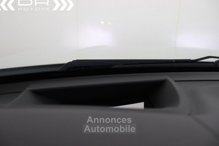 BMW X5 3.0dAs xDrive M PACK - PANODAK LED NAVI KEYLESS HiFi STANDVERWARMING - <small></small> 37.995 € <small>TTC</small> - #42
