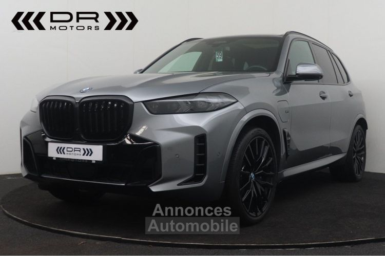 BMW X5 xDrive 50e PHEV - M SPORTPACK SKYLOUNGE ADAPT. LED HARMAN KARDON FABRIEKSGARANTIE - <small></small> 96.995 € <small>TTC</small> - #1