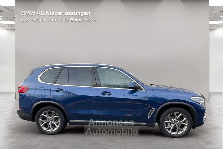 BMW X5 xDrive30d Driv.Assist.Prof  - <small></small> 49.599 € <small>TTC</small> - #4