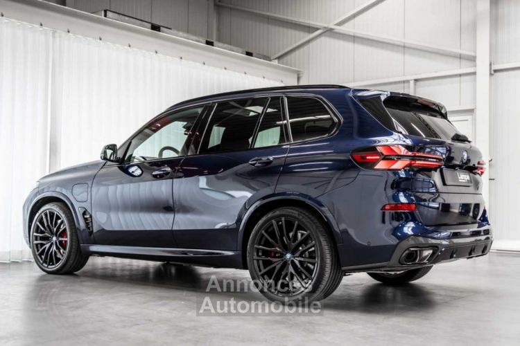 BMW X5 xDrive50e Hybrid M Sport Individual Massage Bowers - <small></small> 129.990 € <small>TTC</small> - #11