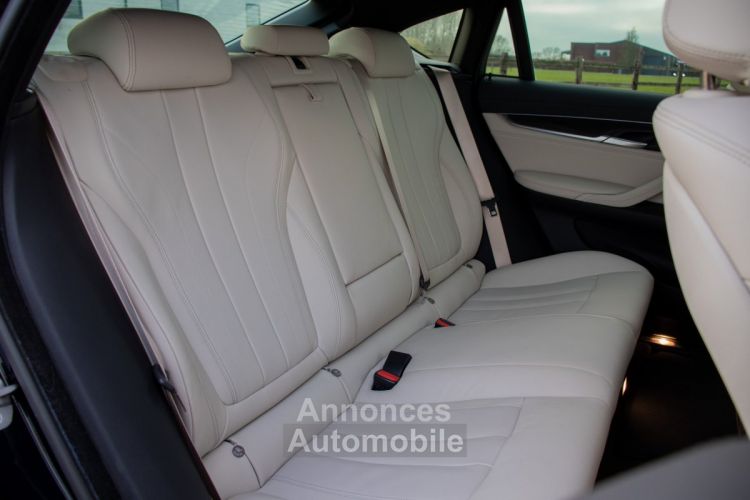 BMW X6 3.0dAS xDrive M-Pack - 1 EIGENAAR - HISTORIEK - CARBON -  ZETELVERWARMING - PANO DAK - PARKEERSENSOREN - KEYLESS START - EURO 6 - <small></small> 43.999 € <small>TTC</small> - #17