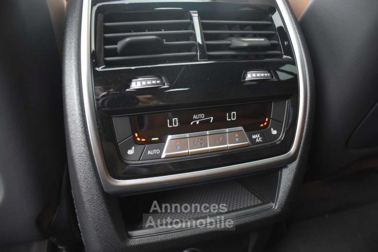 BMW X6 M Comp M-Seats H&K Logic7 ACC Keyless 21' AHK - <small></small> 87.900 € <small>TTC</small> - #31