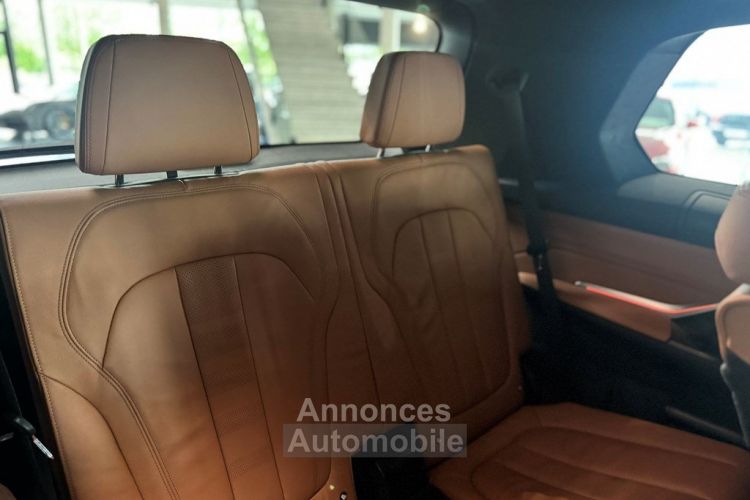 BMW X7 M50d M PACK - LEDER NAVI PANODAK SKY LOUNGE HARMANN KARDON KEYLESS - <small></small> 71.995 € <small>TTC</small> - #9