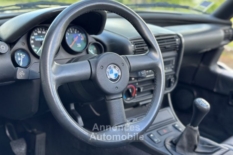 BMW Z1 BMW Z1 2.5 170 - <small></small> 49.990 € <small>TTC</small> - #14