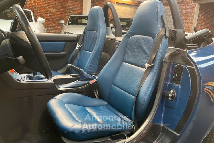 BMW Z3 Roadster 1.9L 118ch Sièges Chauffants Bleu Topaze Carnet d’entretien complet État exceptionnel - <small></small> 13.980 € <small>TTC</small> - #7