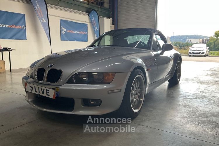 BMW Z3 Roadster 2.8 192 CV 6 CYLINDRES / 2E MAIN / SUIVI COMPLET / 1997 / 67 700 KM / GTIE 12 MOIS - <small></small> 24.990 € <small>TTC</small> - #1