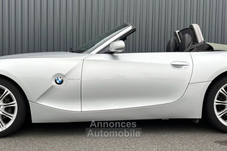 BMW Z4 2.5 Si Roadster - <small></small> 24.490 € <small>TTC</small> - #3