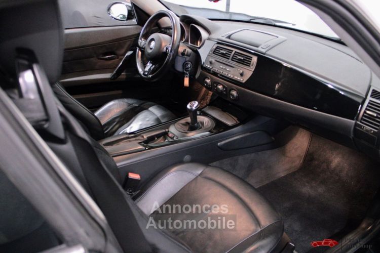 BMW Z4 3.0 SI - 24V L6 - 265ch + JANTES AVEC PNEUS HIVER + HOUSSE DE PROTECTION - <small></small> 24.990 € <small>TTC</small> - #88