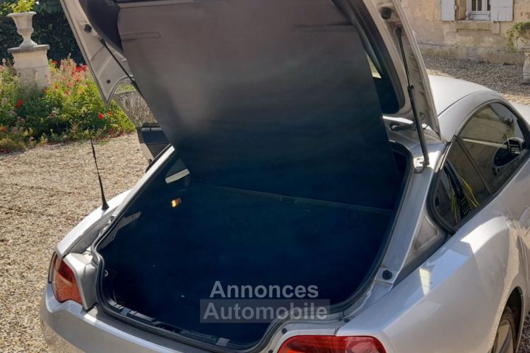 BMW Z4 BMW Z4 Coupé I (E86) 3.0si 265ch / 02 - <small></small> 17.890 € <small>TTC</small> - #6