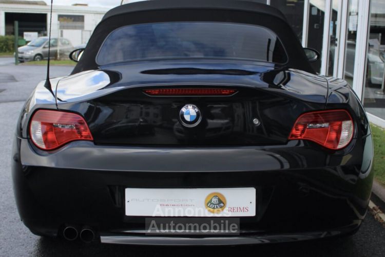 BMW Z4 Cabriolet 2.5L 218Ch - <small></small> 21.900 € <small>TTC</small> - #24
