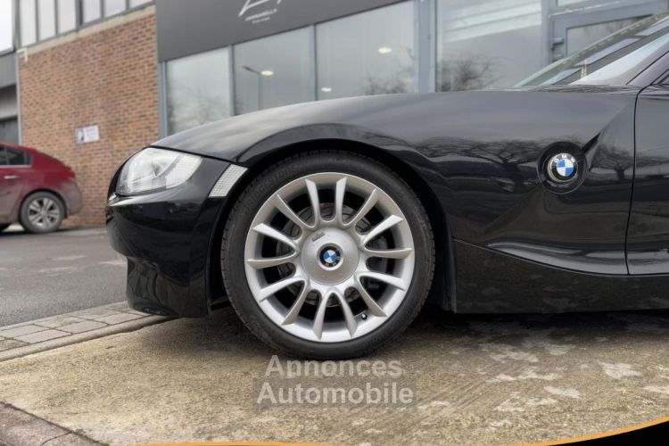 BMW Z4 Coupé  3.0si  COUPE E86 Coupé 3.0si - <small></small> 26.990 € <small>TTC</small> - #16