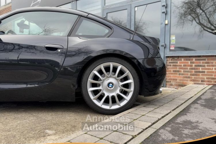 BMW Z4 Coupé  3.0si  COUPE E86 Coupé 3.0si - <small></small> 26.990 € <small>TTC</small> - #17