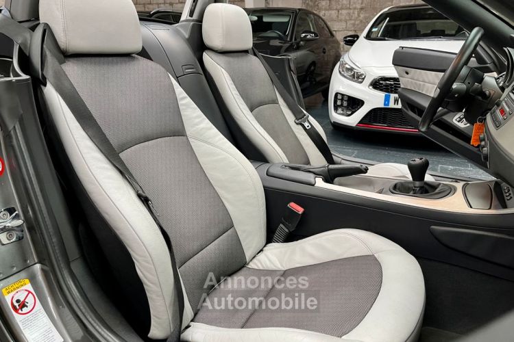 BMW Z4 Roadster 2.5i 192 ch Châssis M Carnet et historique d'entretien État exceptionnel - <small></small> 13.980 € <small>TTC</small> - #7