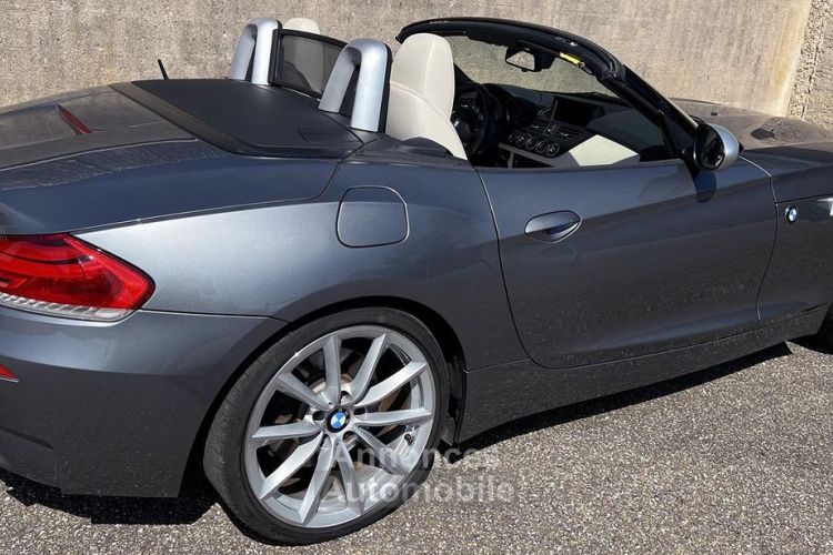 BMW Z4 Roadster II (E89) 35isA 340ch M Sport DKG Sieges électriques à memoire chauffant JA 19p- Carnet complet- Garantie 12 Mois - <small></small> 28.400 € <small>TTC</small> - #2