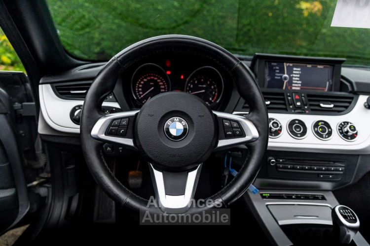 BMW Z4 sDrive20i Cabrio - <small></small> 16.995 € <small>TTC</small> - #24