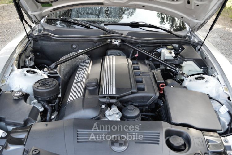 BMW Z4 SUPERBE BMW Z4 E85 3.0 L6 231ch BV6 2EME MAIN XENON CUIR 18 ALARME CLIM... SEULEMENT 134000 KMS PLUS DE 4000E DE FRAIS RECENTS - <small></small> 15.990 € <small>TTC</small> - #24