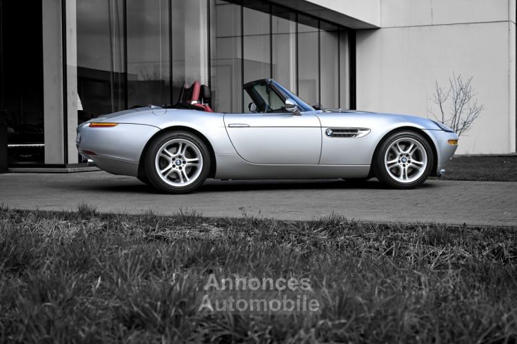 BMW Z8 Art on wheels - <small></small> 210.000 € <small>TTC</small> - #12