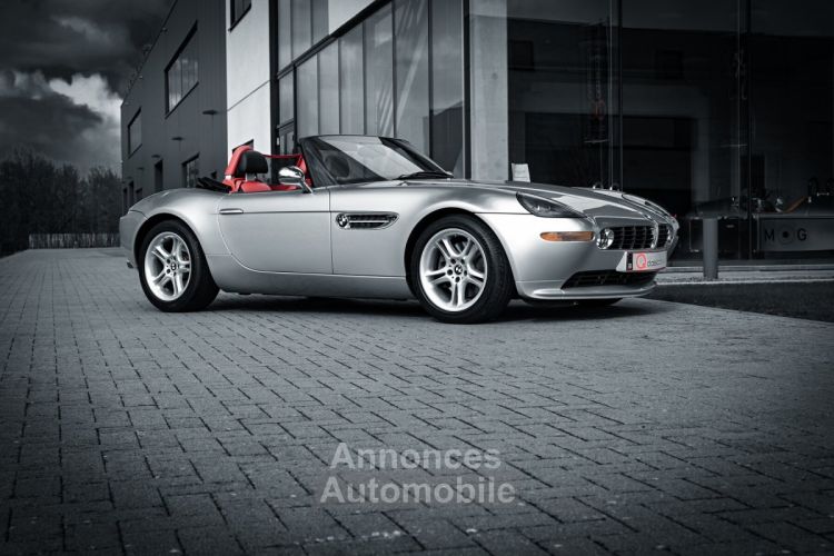 BMW Z8 Art on wheels - <small></small> 210.000 € <small>TTC</small> - #17