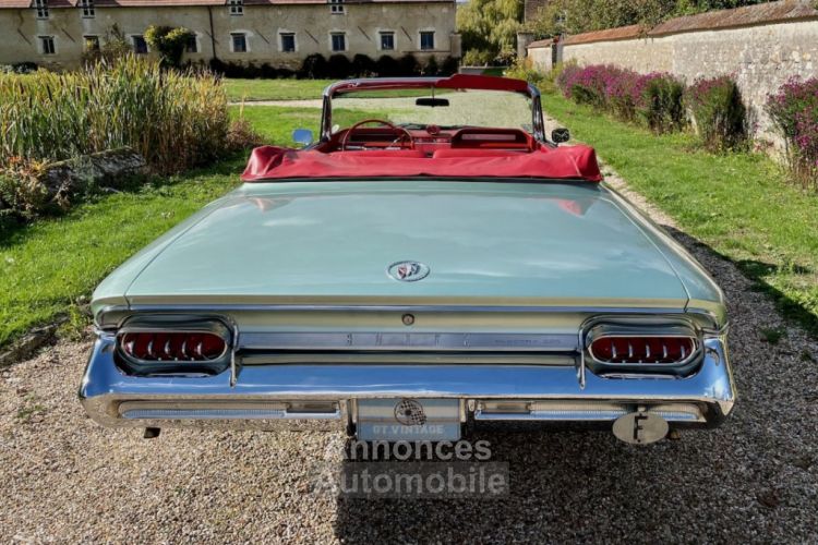 Buick ELECTRA 225 1961 cabriolet - <small></small> 59.500 € <small>TTC</small> - #32