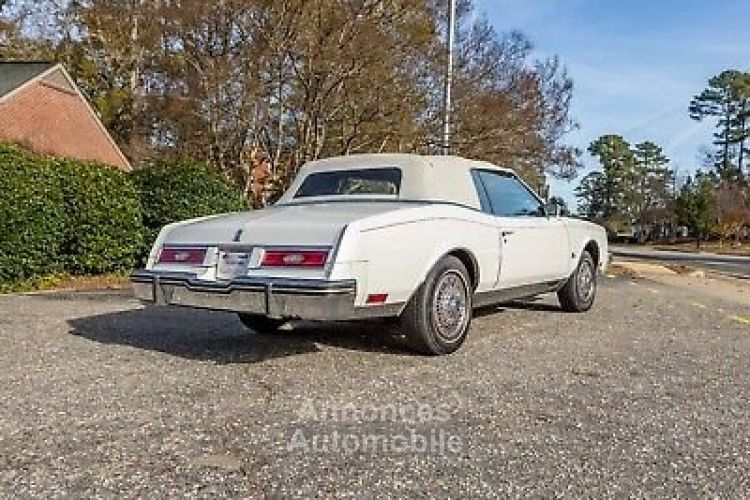 Buick Riviera - <small></small> 21.000 € <small>TTC</small> - #22