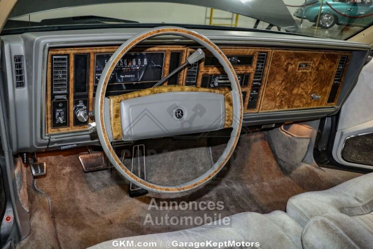 Buick Riviera - <small></small> 27.600 € <small>TTC</small> - #4