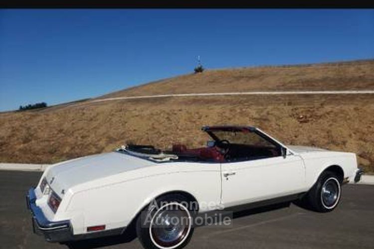 Buick Riviera convertible  - <small></small> 18.300 € <small>TTC</small> - #11