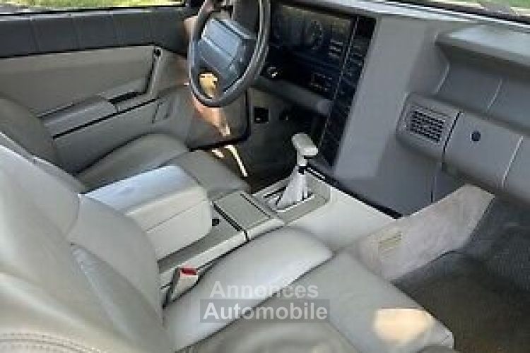 Cadillac Allante - <small></small> 38.000 € <small>TTC</small> - #17