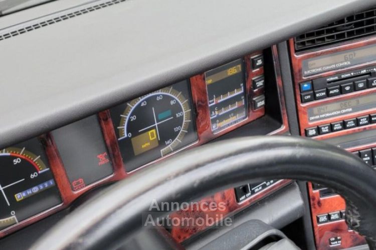 Cadillac Allante - <small></small> 21.000 € <small>TTC</small> - #29