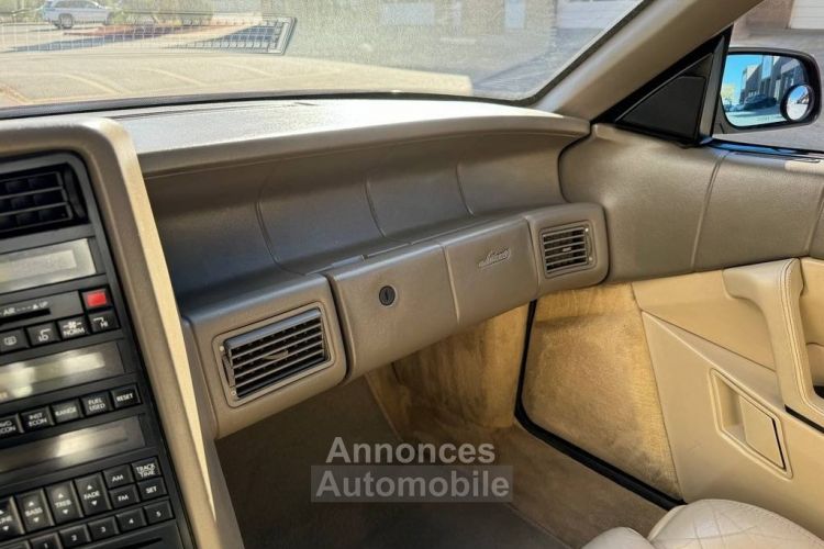 Cadillac Allante - <small></small> 35.000 € <small>TTC</small> - #12