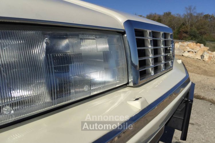 Cadillac Allante - <small></small> 26.700 € <small>TTC</small> - #23